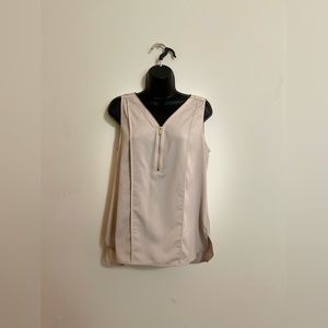 Shirt - Calvin Klein - Size M - Beige - Polyester Spandex.